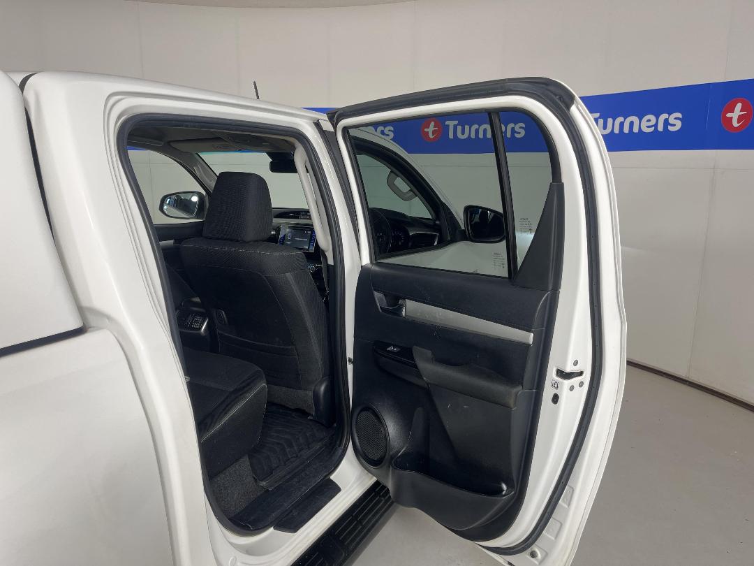 Photo '19' of Toyota Hilux Photo '19' of Toyota Hilux