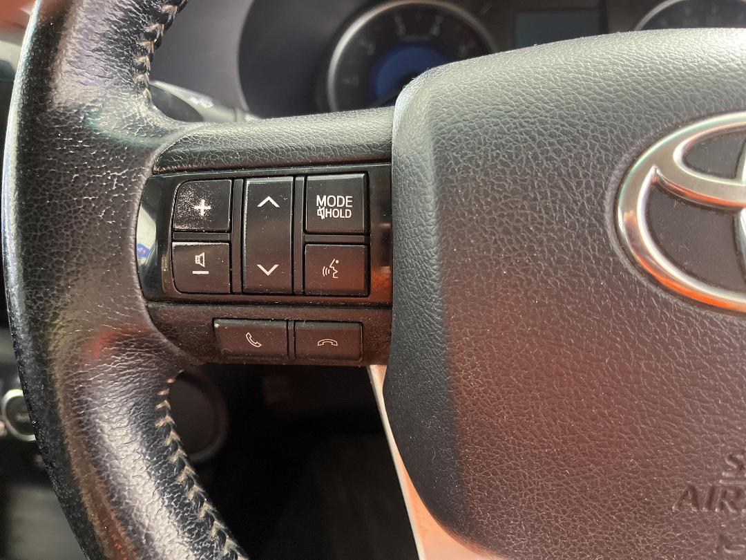 Photo '26' of Toyota Hilux Photo '26' of Toyota Hilux