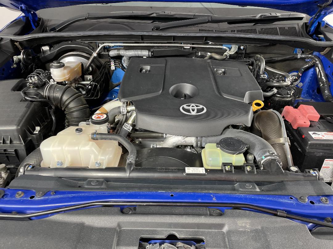 Photo '13' of Toyota Hilux