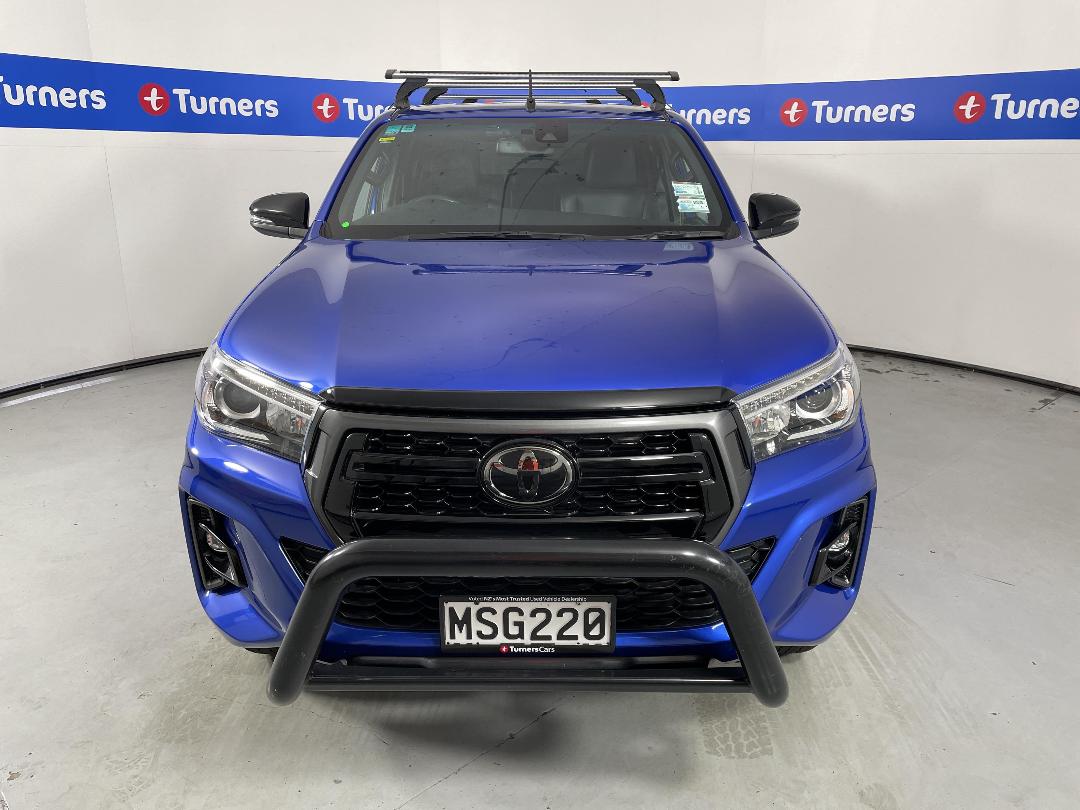 Photo '2' of Toyota Hilux