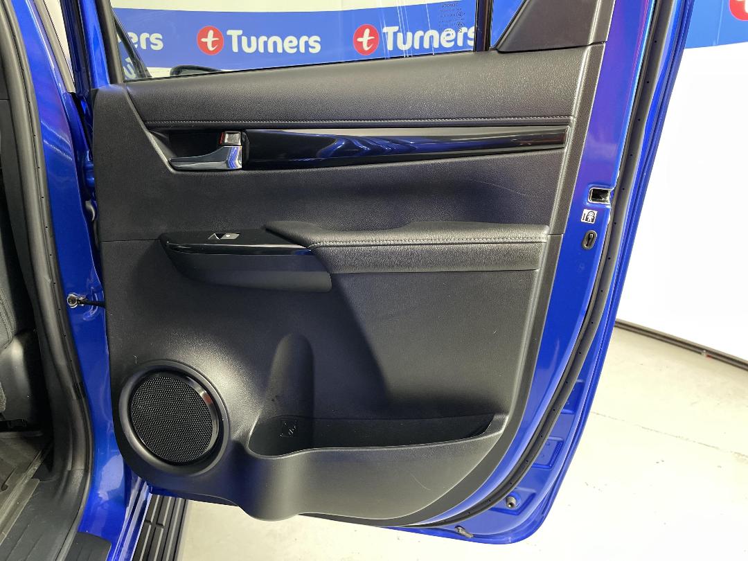 Photo '19' of Toyota Hilux