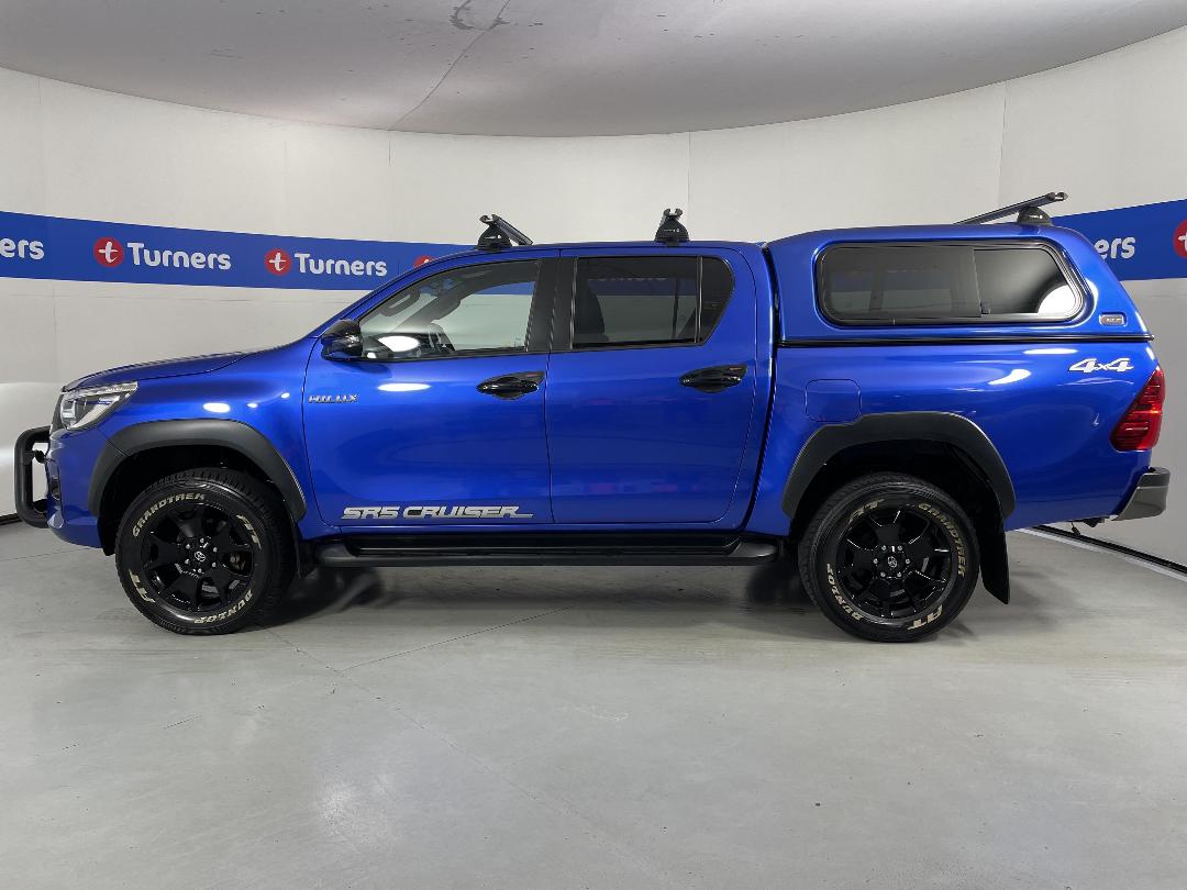 Photo '24' of Toyota Hilux