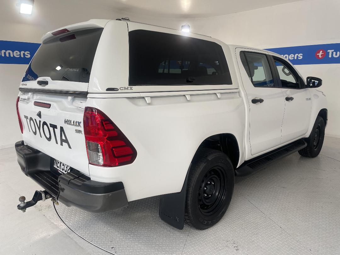 Photo '7' of Toyota Hilux