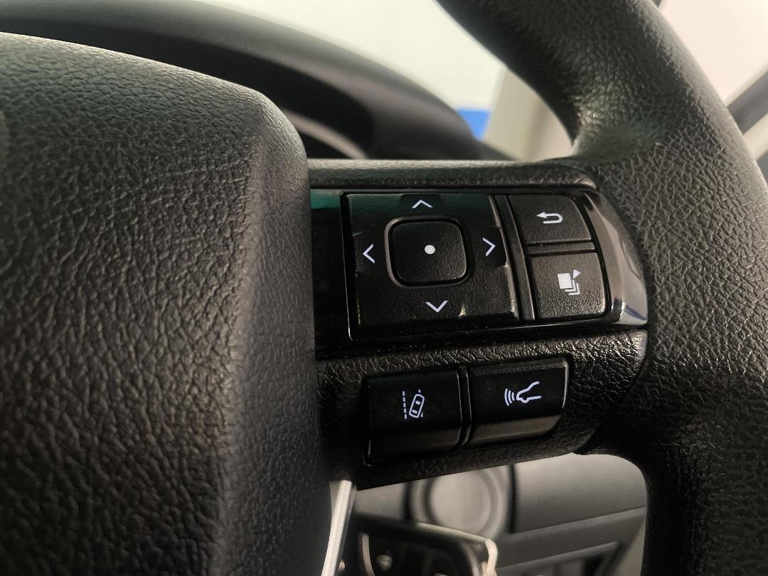 Photo '25' of Toyota Hilux