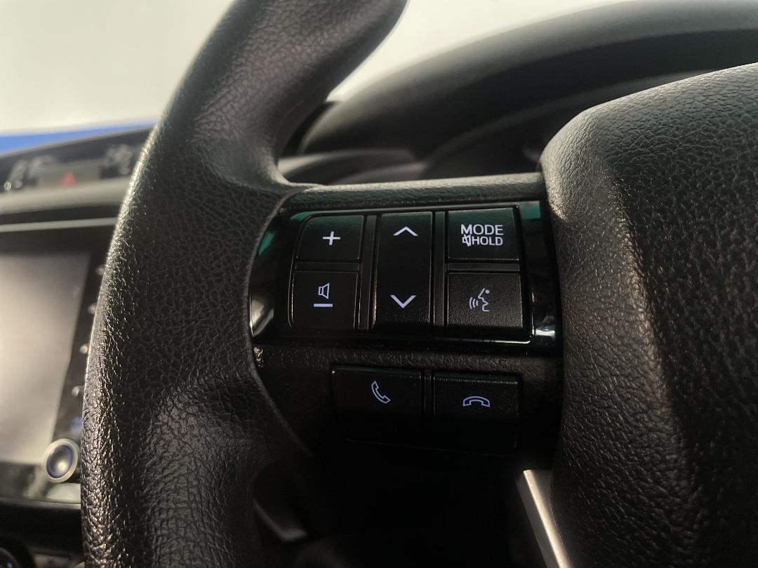 Photo '26' of Toyota Hilux