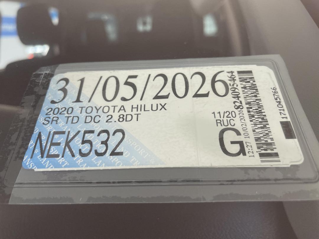 Photo '31' of Toyota Hilux