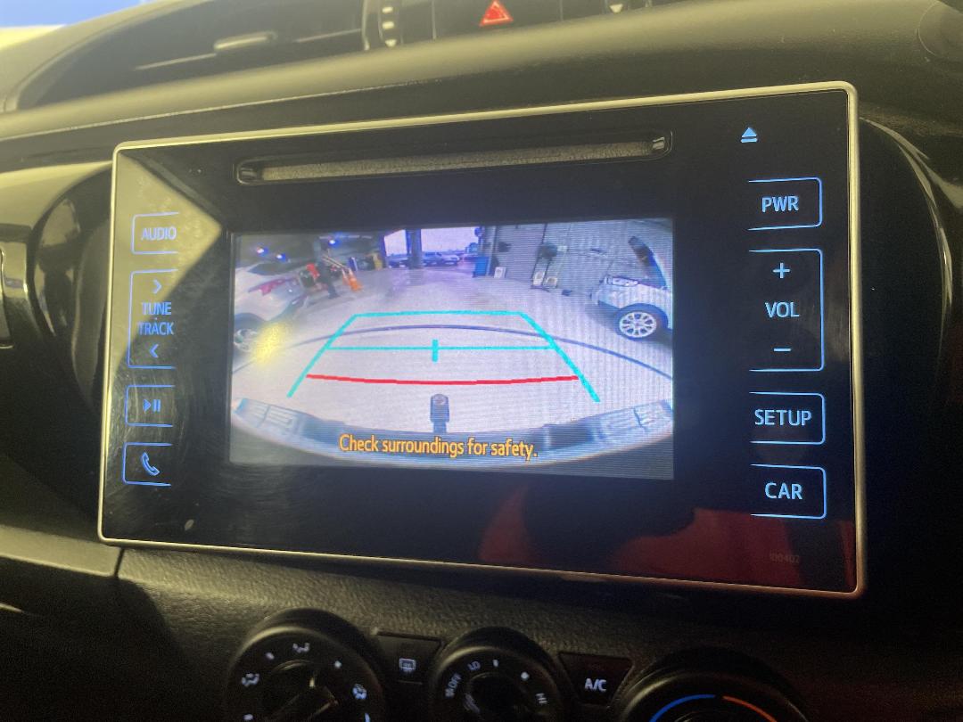 Photo '23' of Toyota Hilux