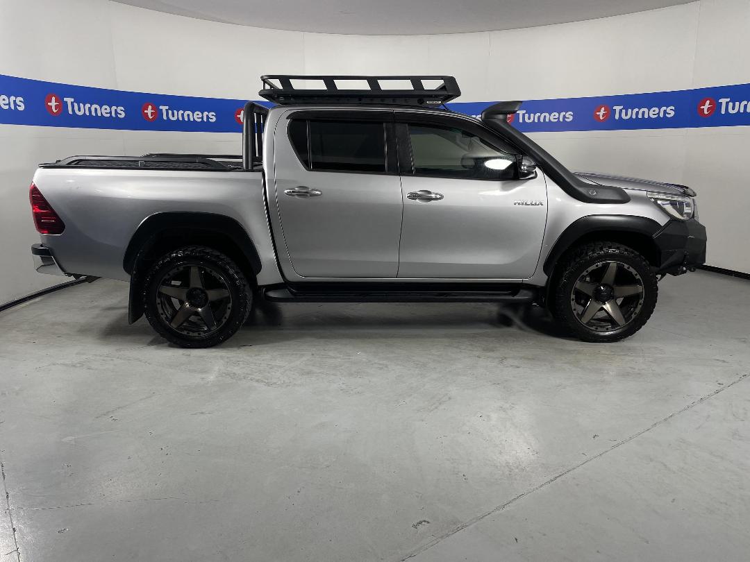 Photo '23' of Toyota Hilux Photo '23' of Toyota Hilux