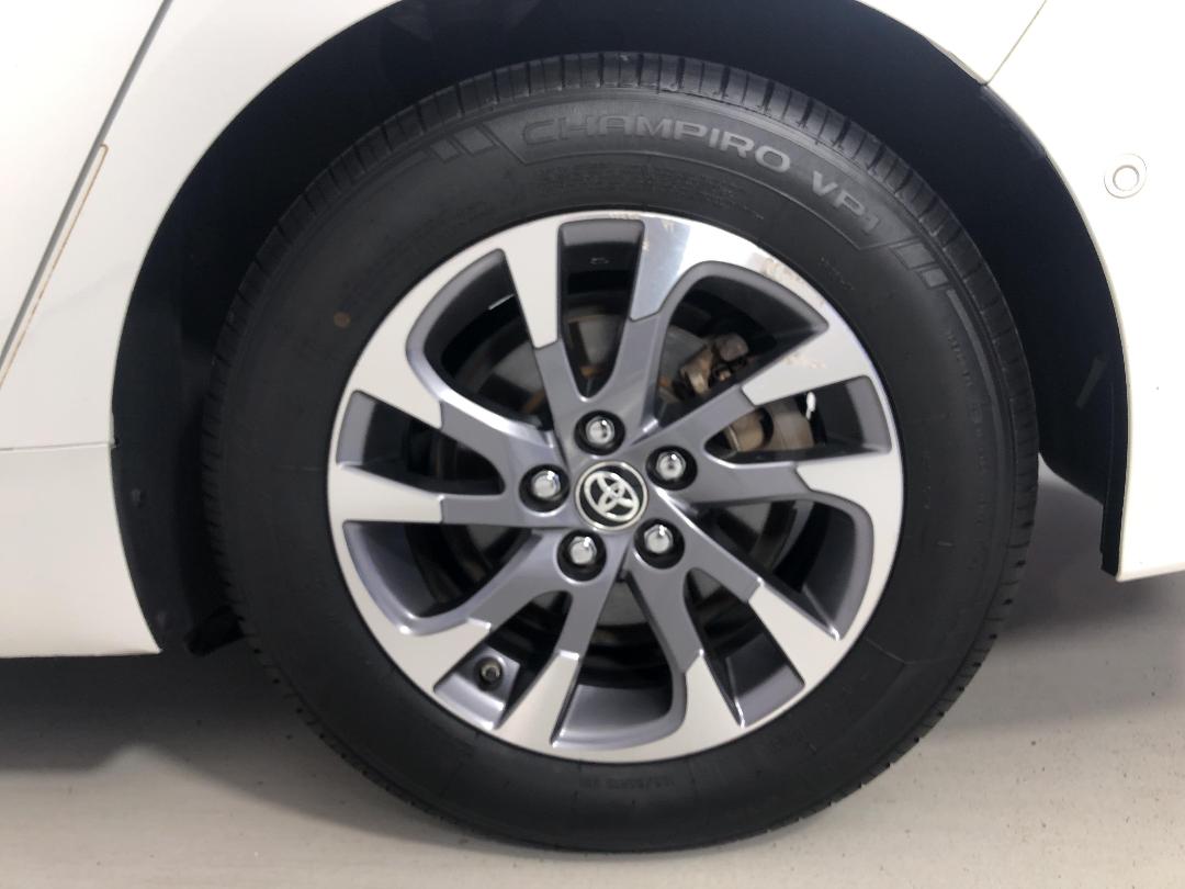 Photo '11' of Toyota Prius Photo '11' of Toyota Prius