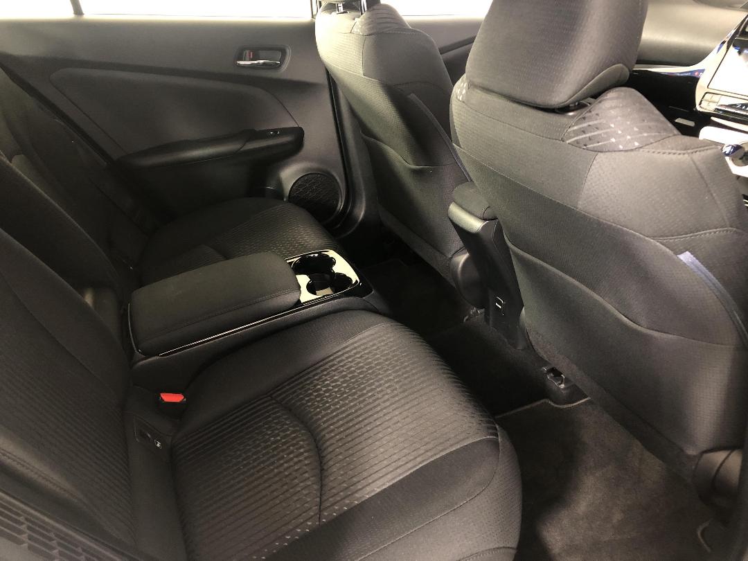 Photo '20' of Toyota Prius Photo '20' of Toyota Prius