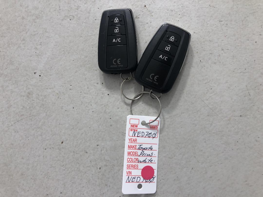 Photo '22' of Toyota Prius Photo '22' of Toyota Prius