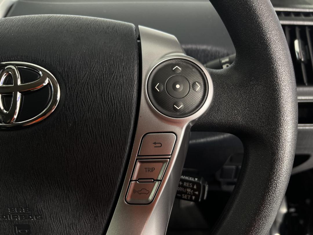 Photo '23' of Toyota Prius