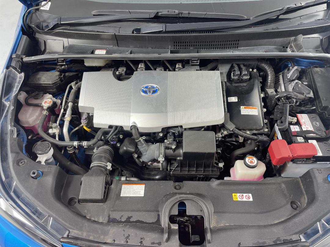 Photo '13' of Toyota Prius