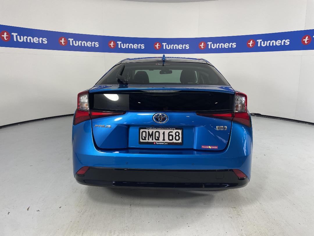 Photo '6' of Toyota Prius