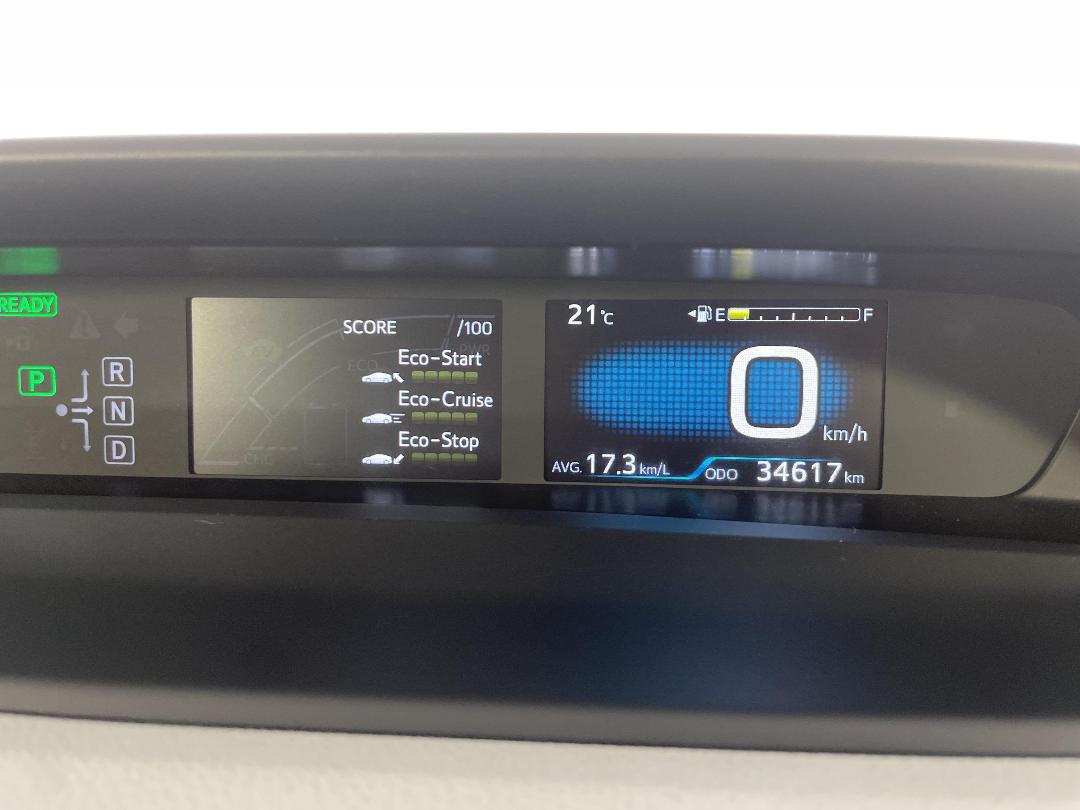 Photo '21' of Toyota Prius