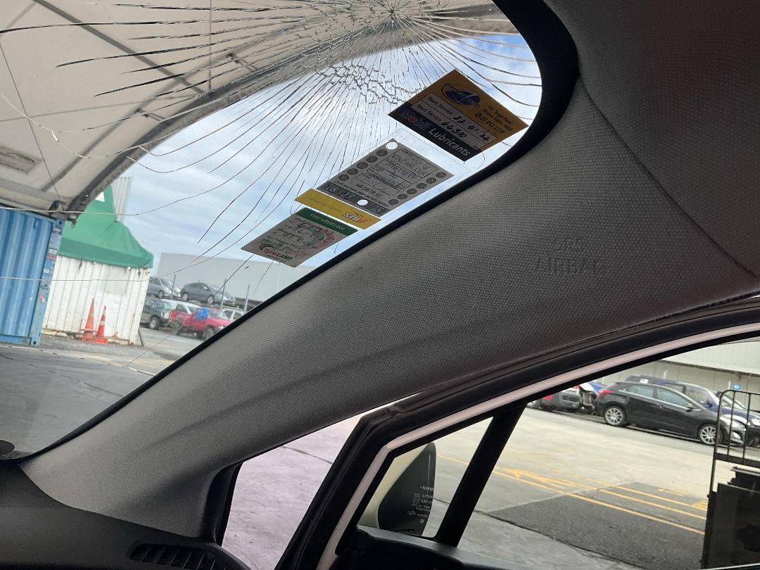 Photo '30' of Toyota Prius Photo '30' of Toyota Prius