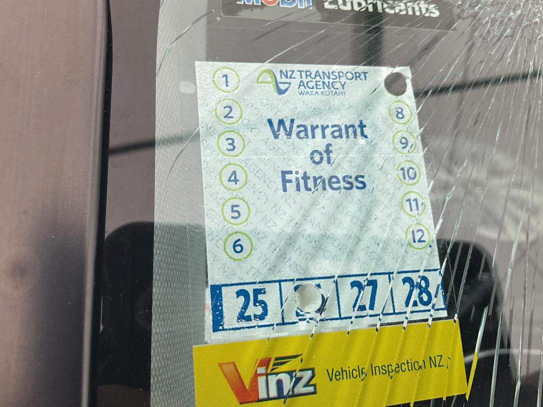 Photo '31' of Toyota Prius Photo '31' of Toyota Prius