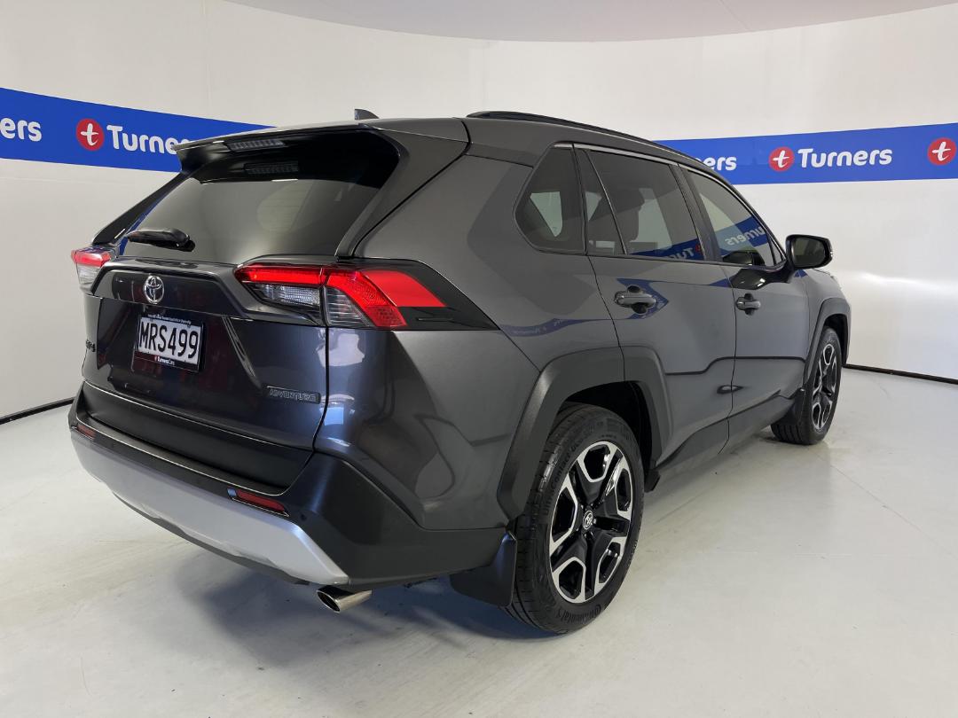 Photo '7' of Toyota Rav4