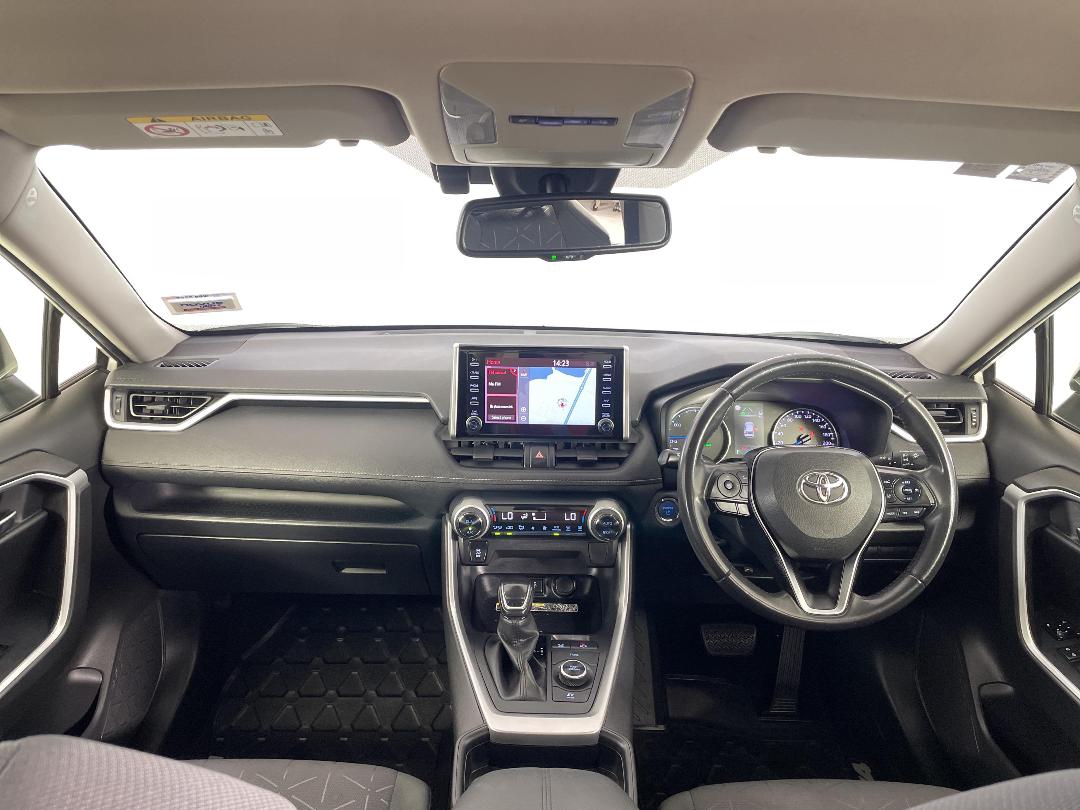 Photo '17' of Toyota Rav4