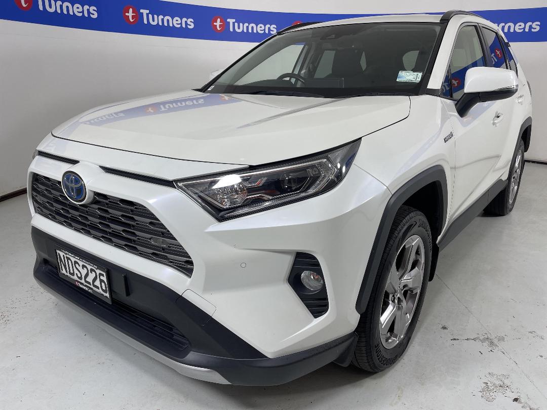 Photo '4' of Toyota Rav4