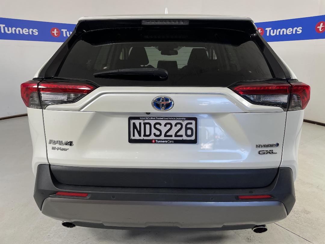 Photo '6' of Toyota Rav4