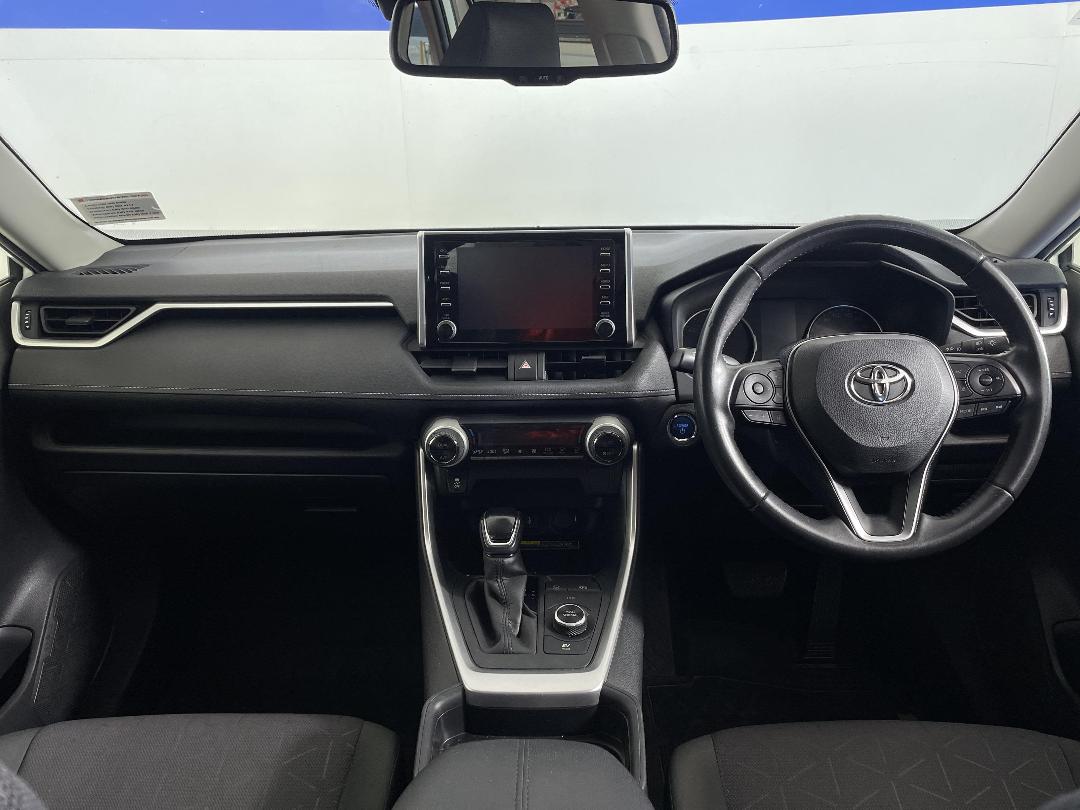 Photo '17' of Toyota Rav4