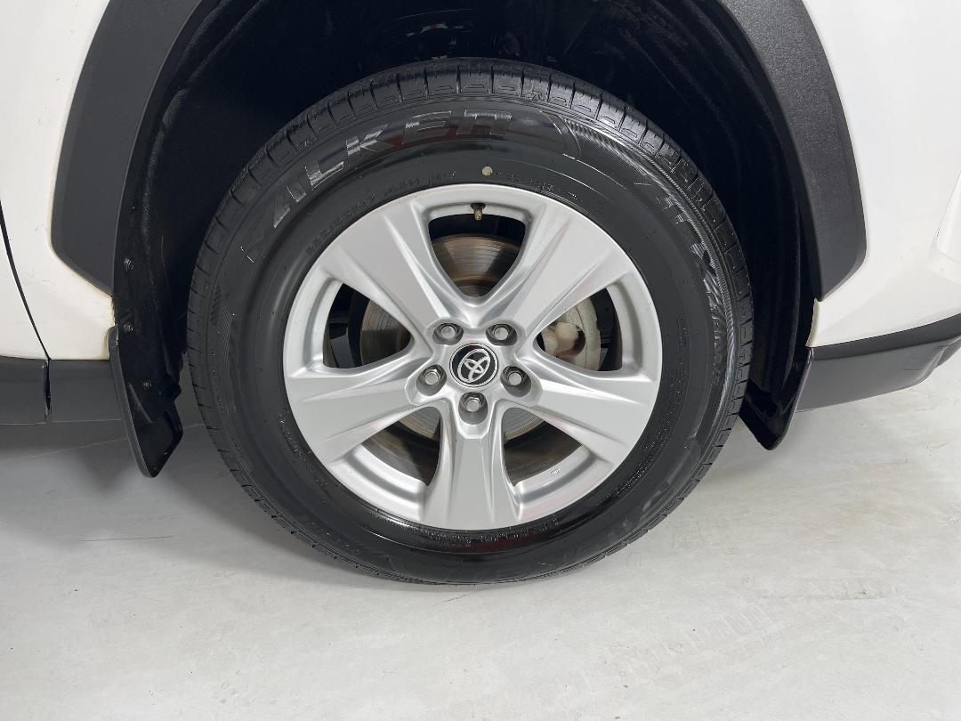 Photo '9' of Toyota Rav4