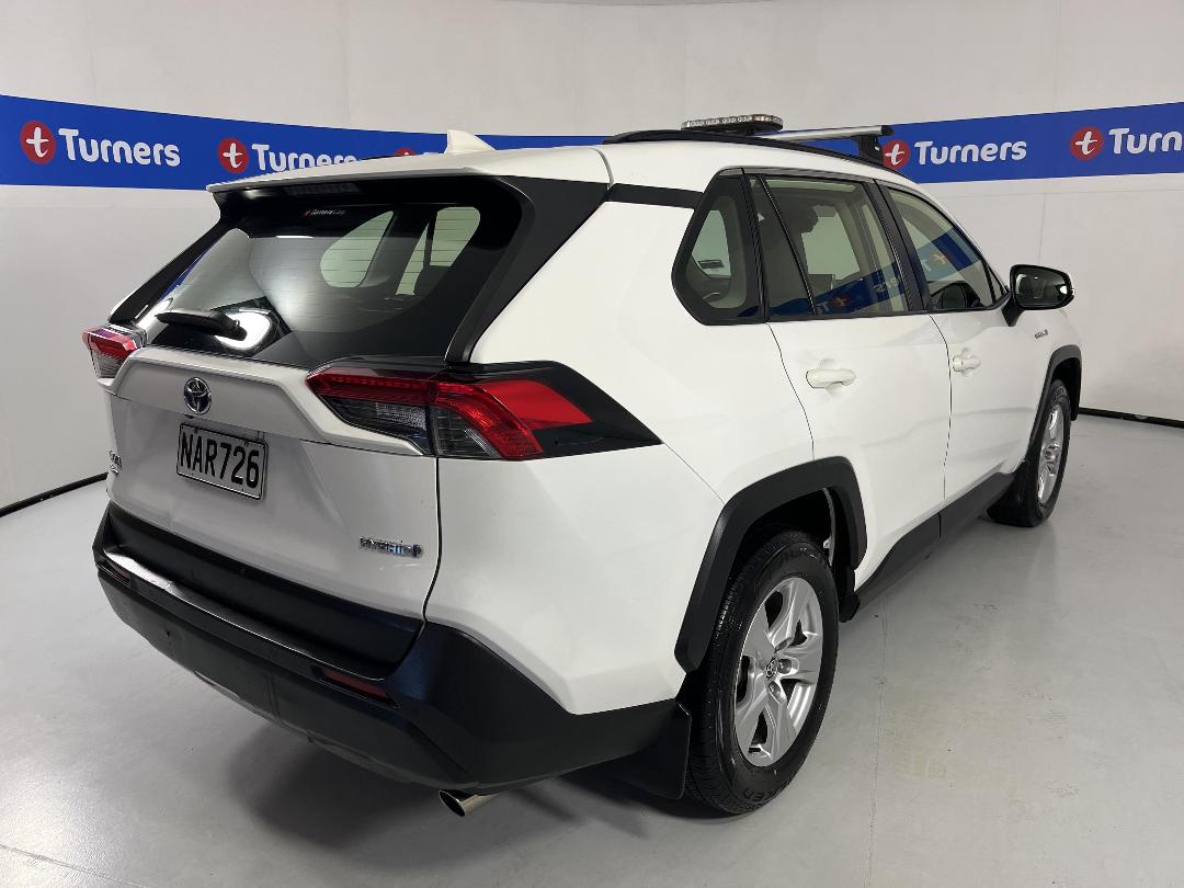 Photo '7' of Toyota Rav4