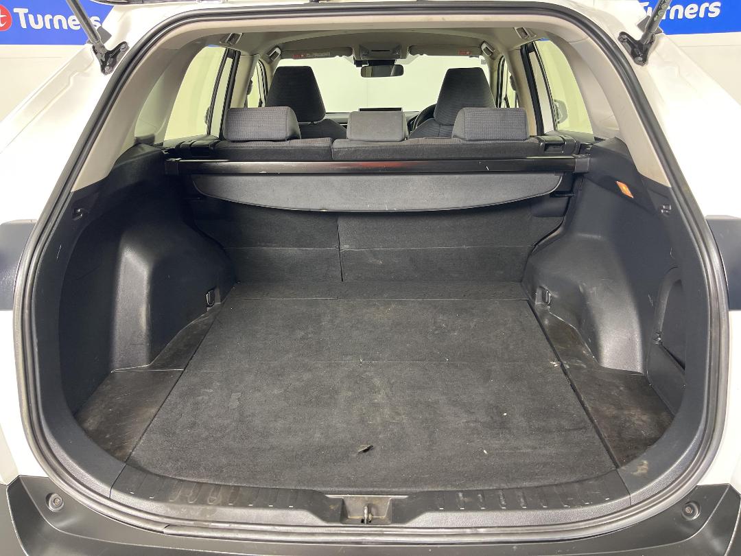 Photo '14' of Toyota Rav4