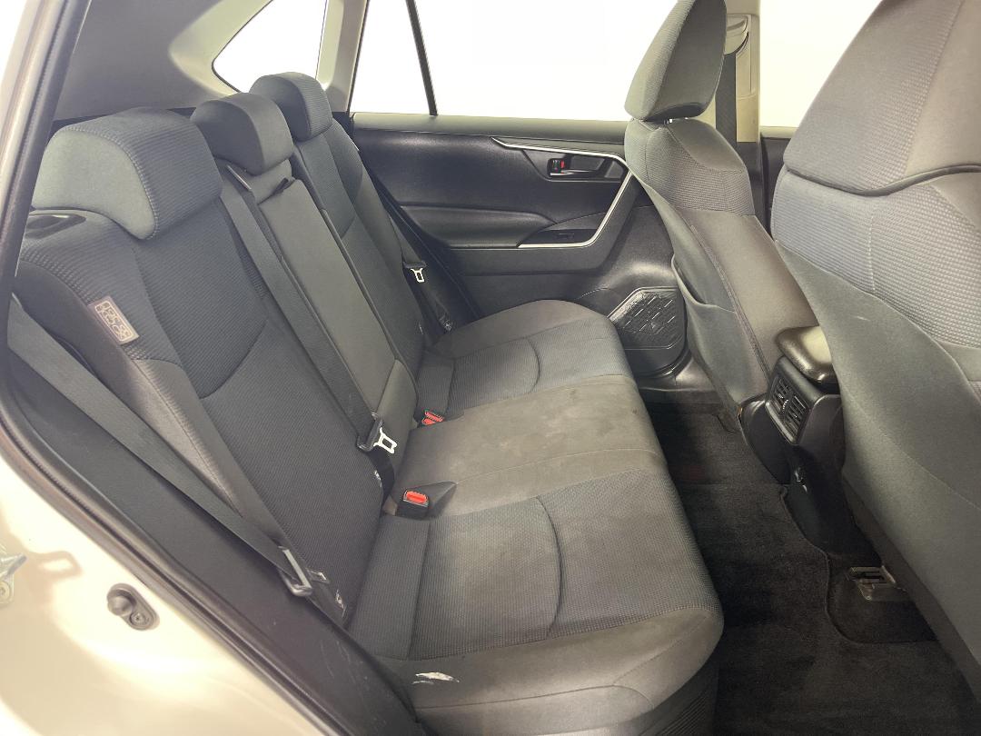 Photo '20' of Toyota Rav4