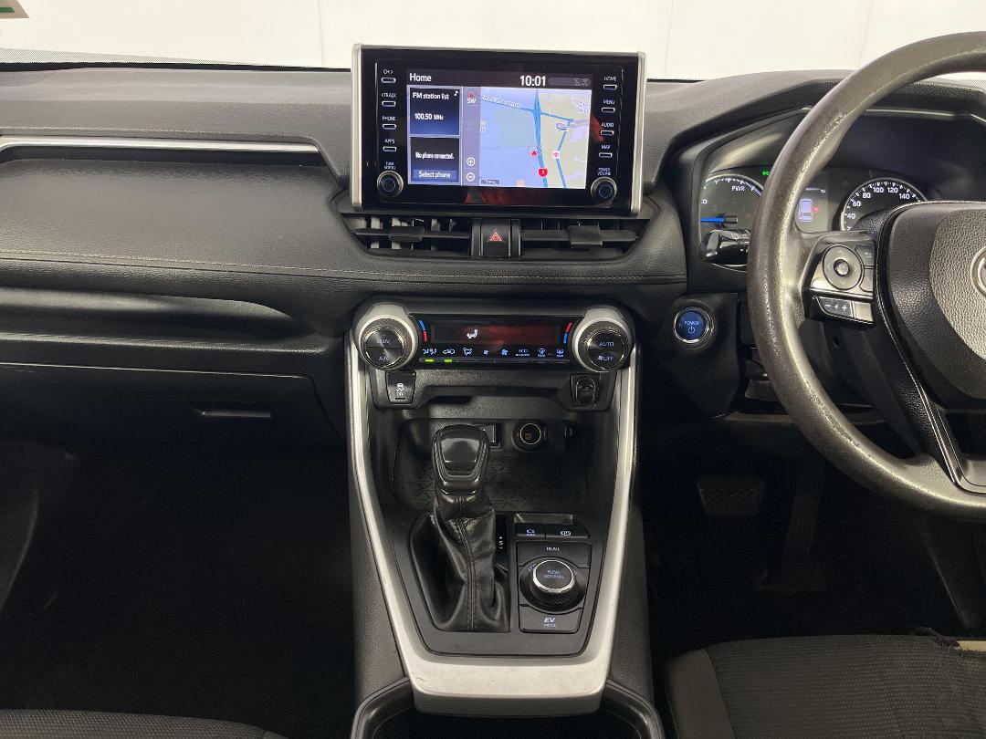 Photo '18' of Toyota Rav4