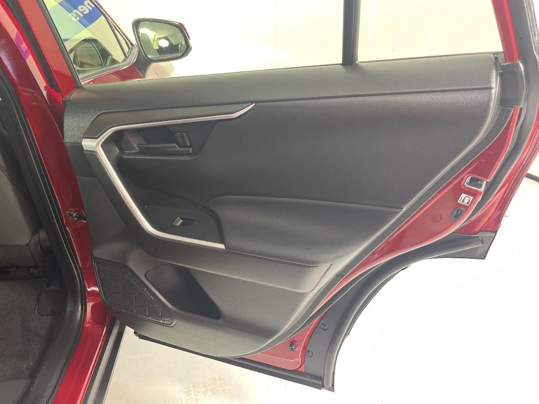 Photo '19' of Toyota Rav4