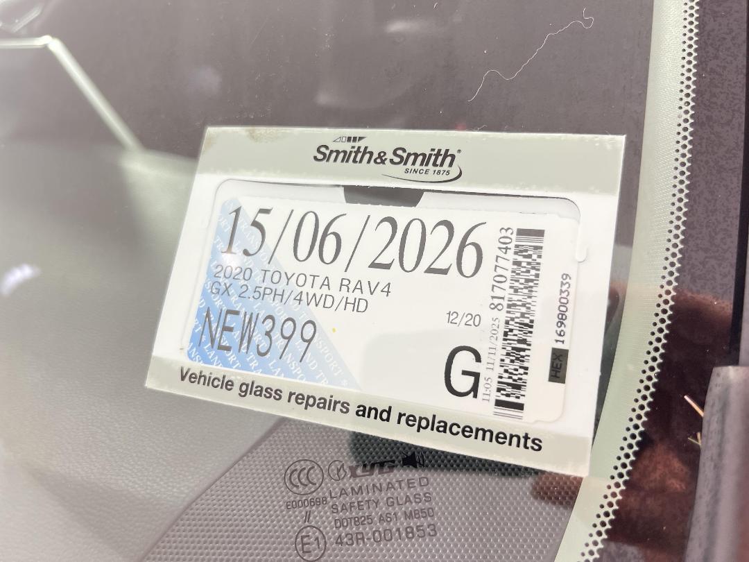 Photo '24' of Toyota Rav4