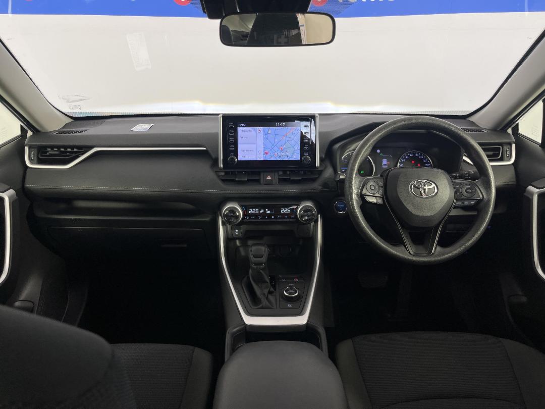 Photo '17' of Toyota Rav4