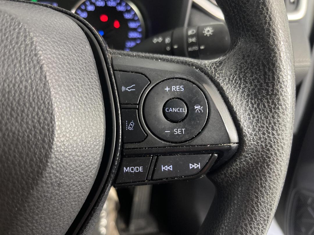 Photo '28' of Toyota Rav4