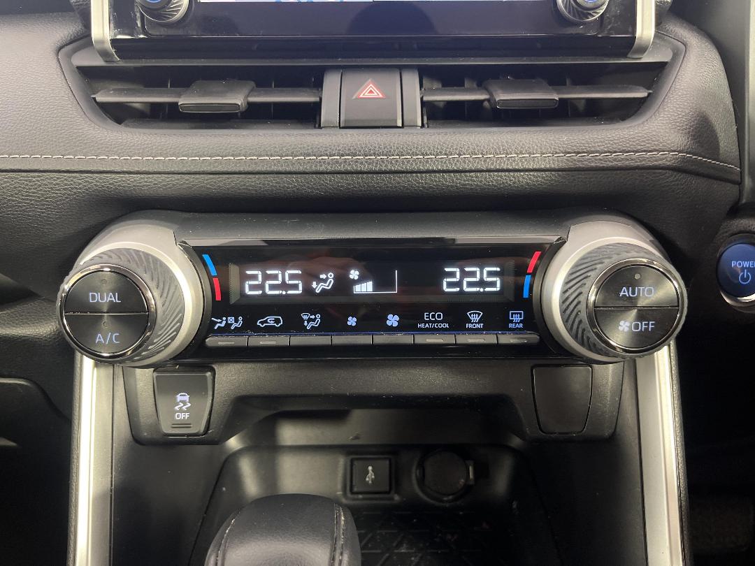 Photo '29' of Toyota Rav4