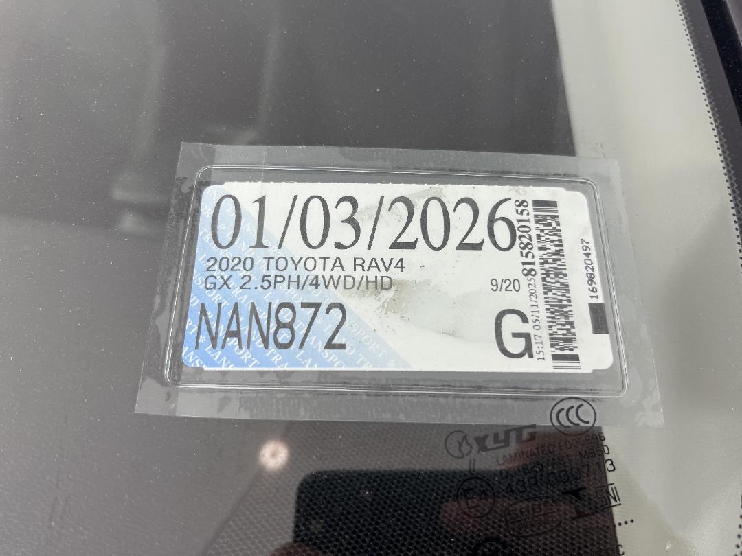 Photo '32' of Toyota Rav4