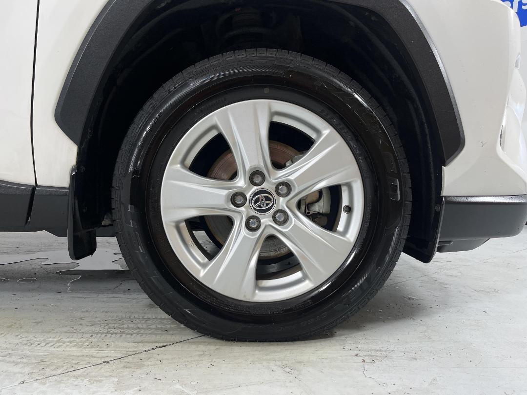 Photo '9' of Toyota Rav4 Photo '9' of Toyota Rav4