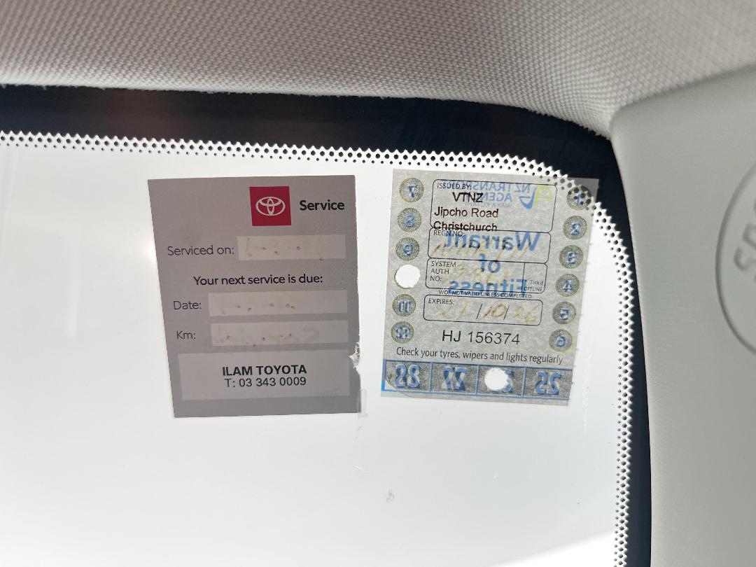 Photo '30' of Toyota Rav4 Photo '30' of Toyota Rav4