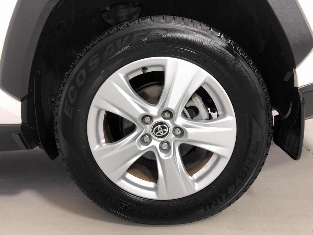 Photo '11' of Toyota Rav4 Photo '11' of Toyota Rav4