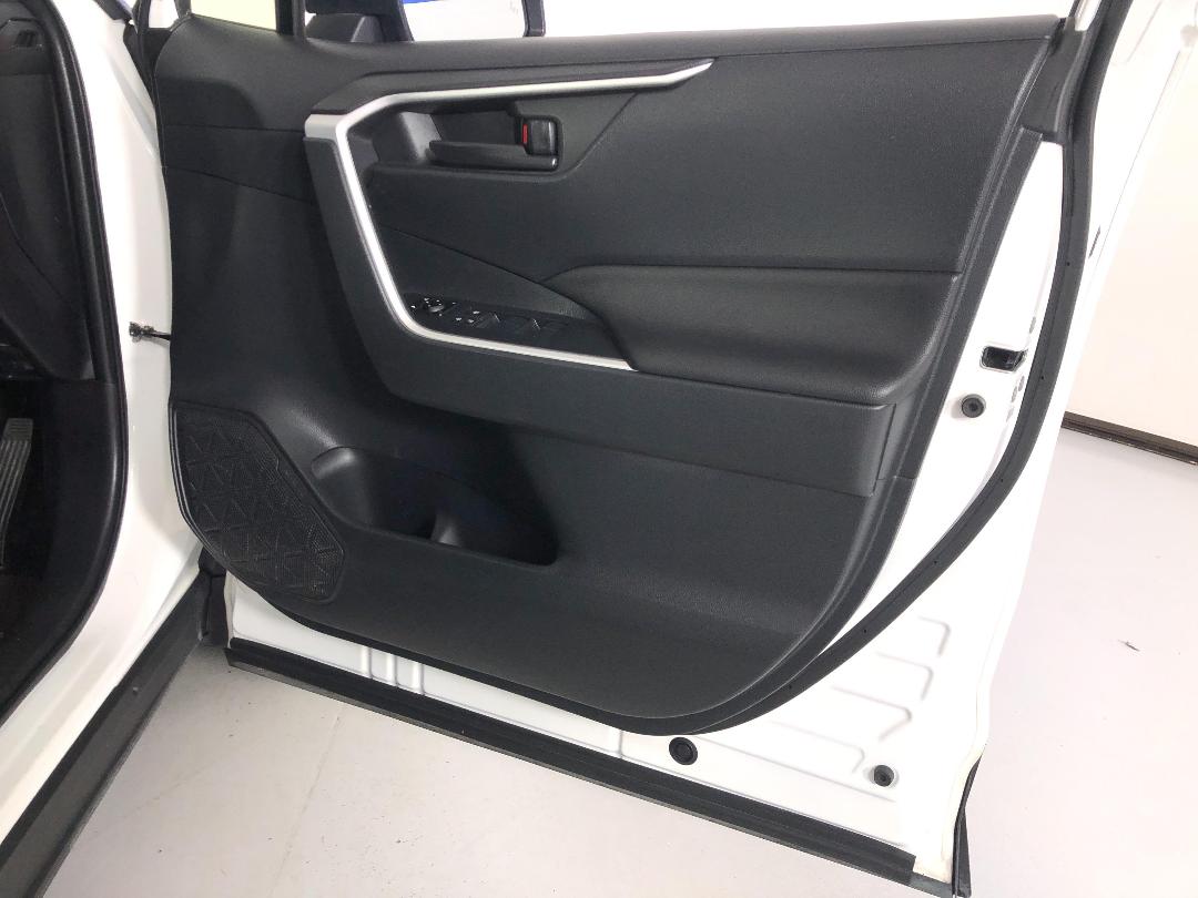 Photo '15' of Toyota Rav4 Photo '15' of Toyota Rav4