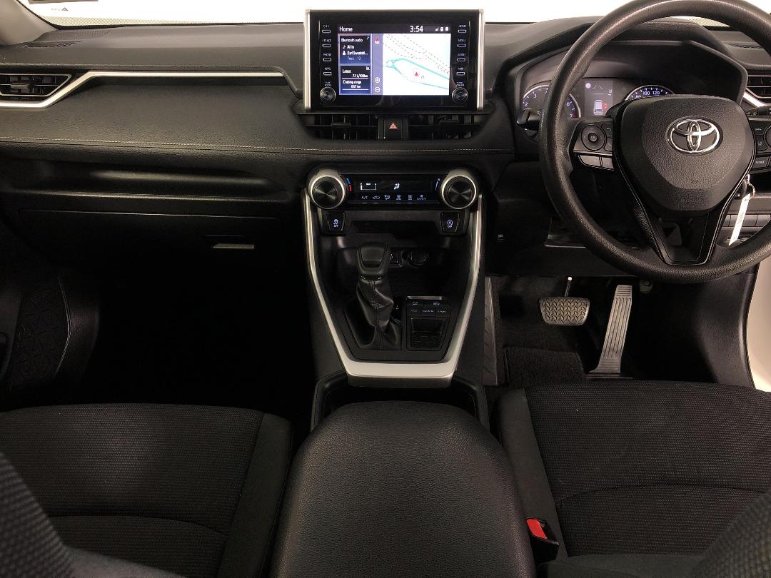 Photo '17' of Toyota Rav4 Photo '17' of Toyota Rav4