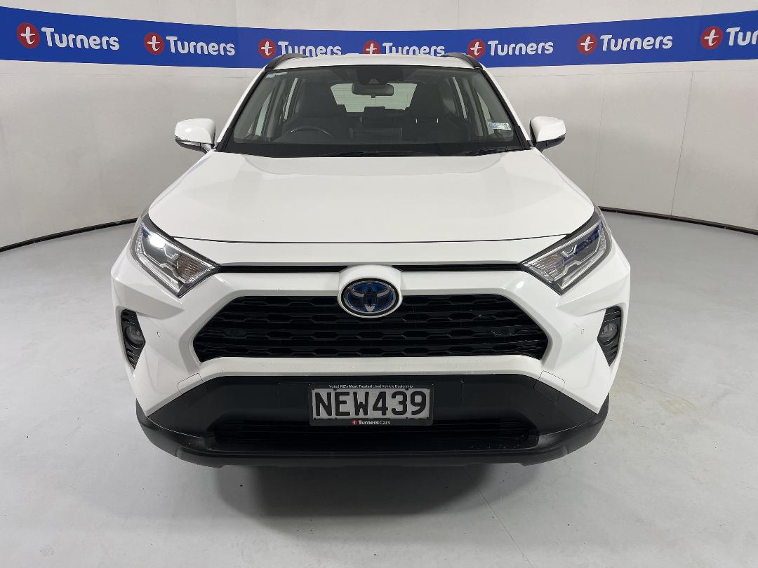 Photo '2' of Toyota Rav4