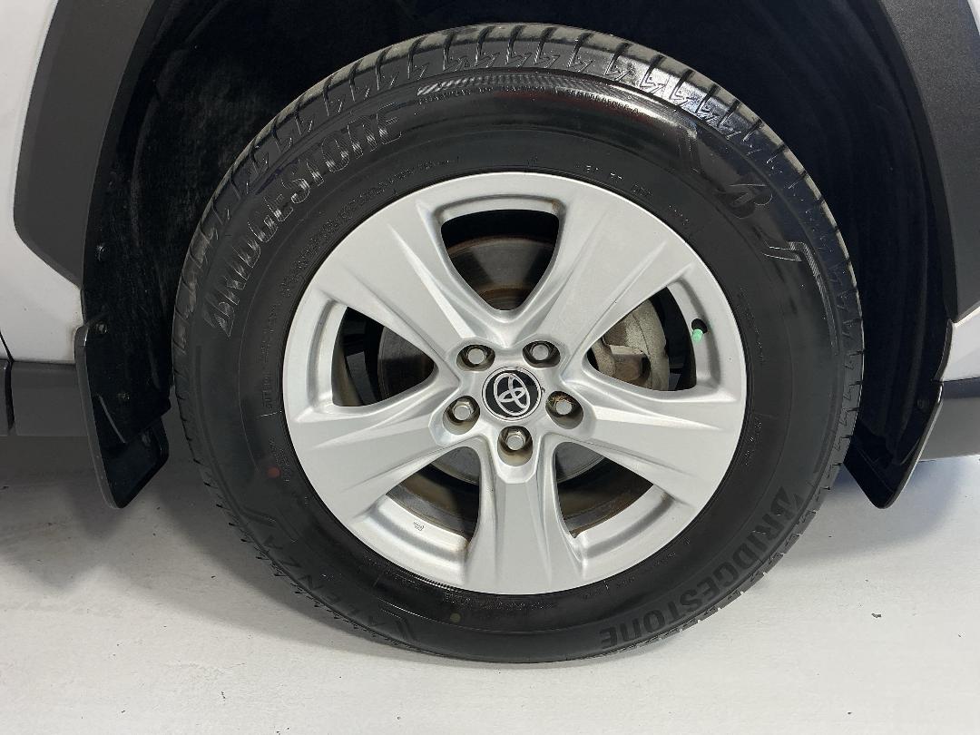 Photo '9' of Toyota Rav4 Photo '9' of Toyota Rav4