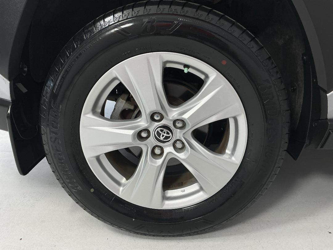 Photo '12' of Toyota Rav4 Photo '12' of Toyota Rav4