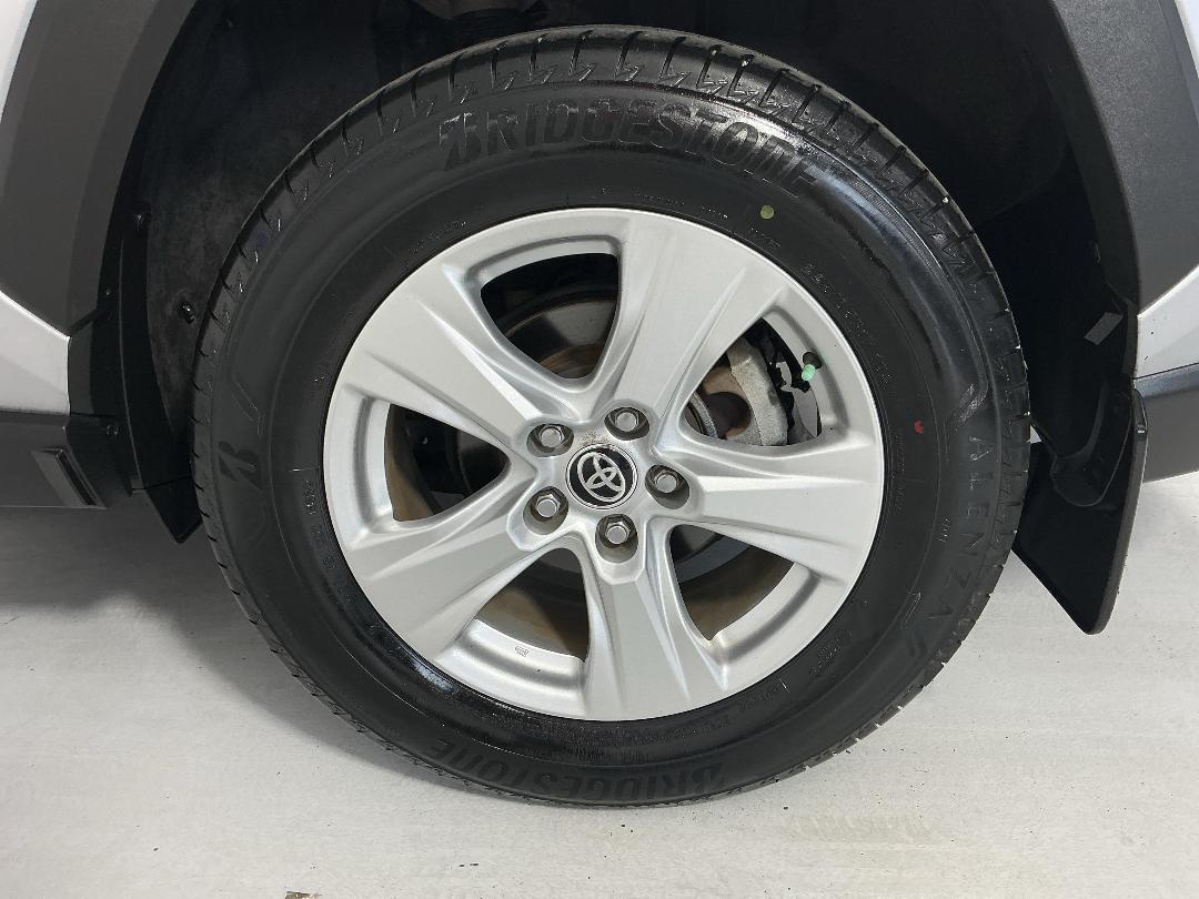 Photo '11' of Toyota Rav4 Photo '11' of Toyota Rav4