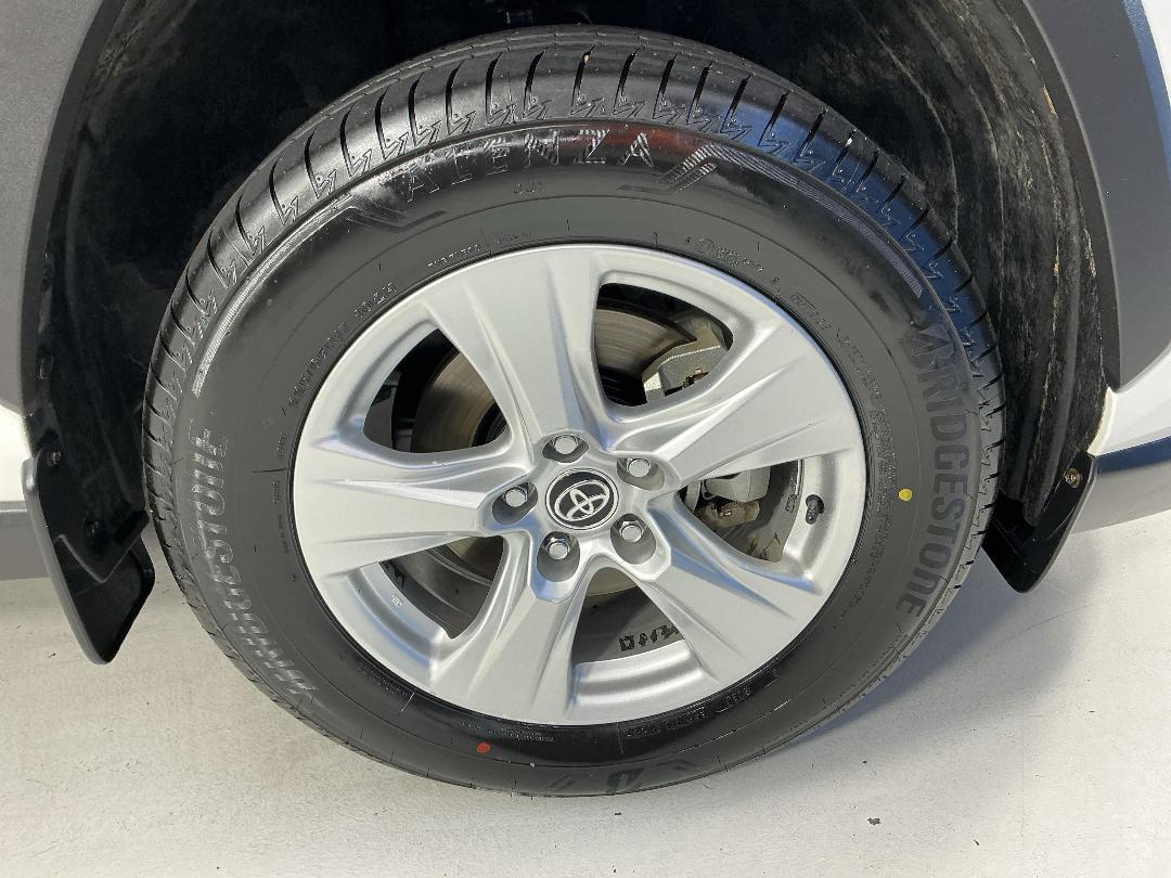 Photo '9' of Toyota Rav4 Photo '9' of Toyota Rav4