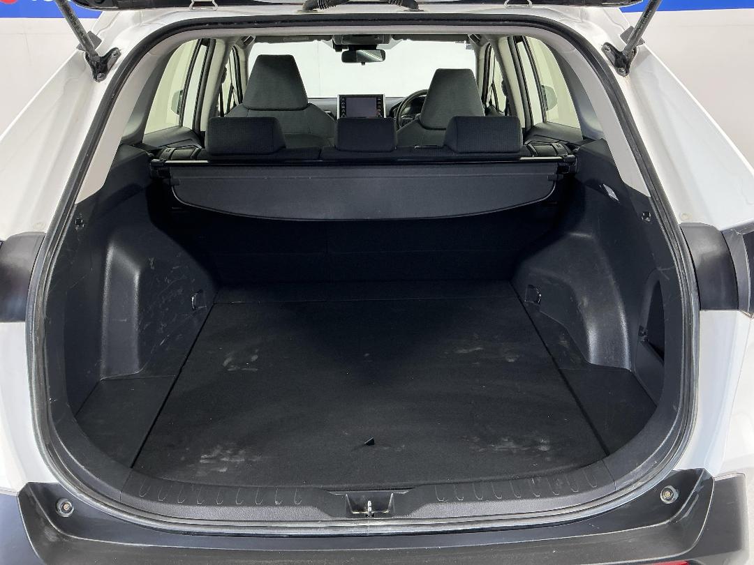 Photo '14' of Toyota Rav4 Photo '14' of Toyota Rav4