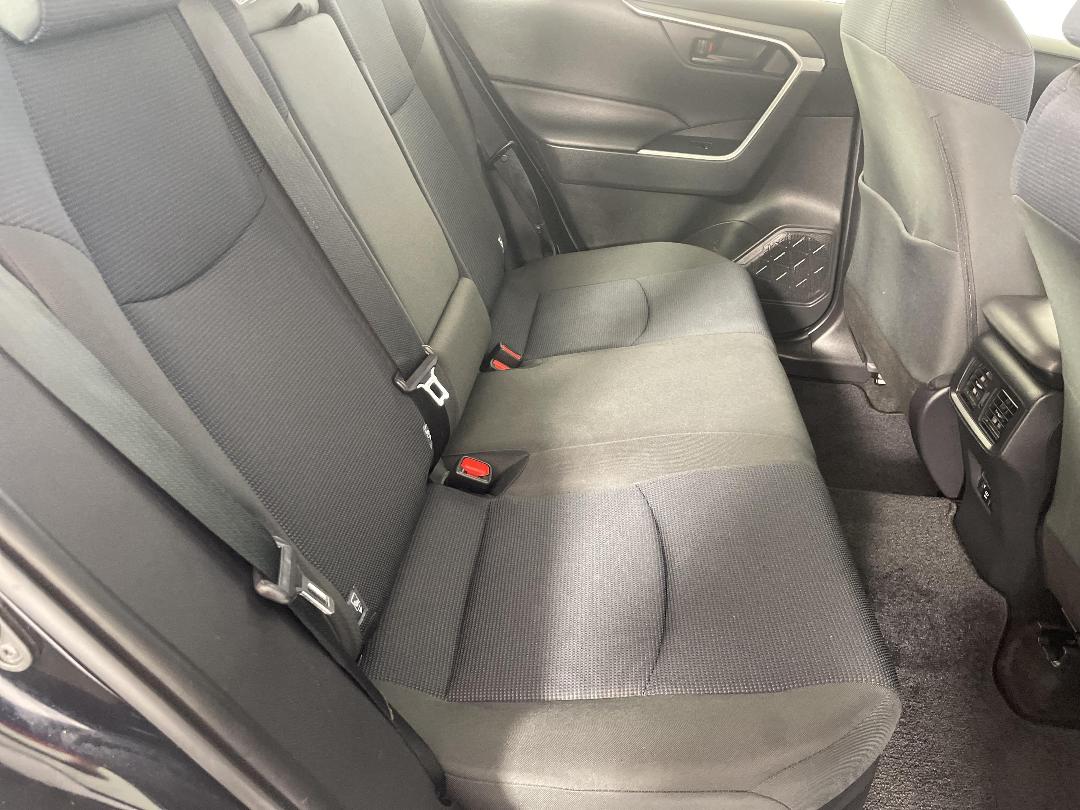 Photo '20' of Toyota Rav4