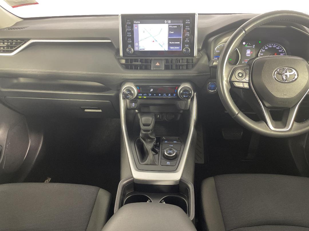 Photo '18' of Toyota Rav4